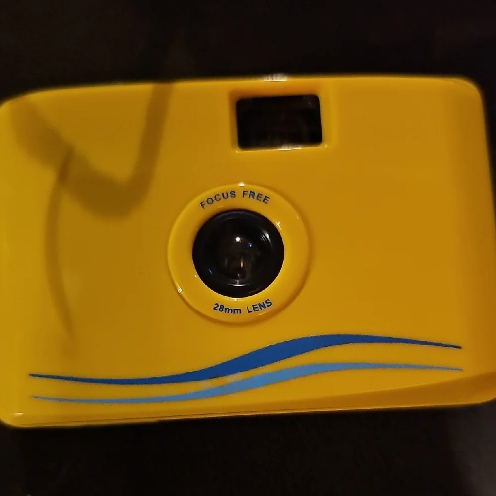 VINTAGE NEW Retro Reusable 35MM Film Camera Waterproof Underwater Shooting